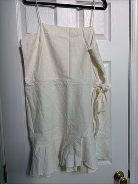 Express Women’s Cream Color Linen Mini Dress